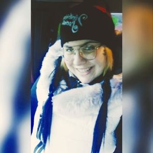 Meet your Posher, Adrienne Nicole